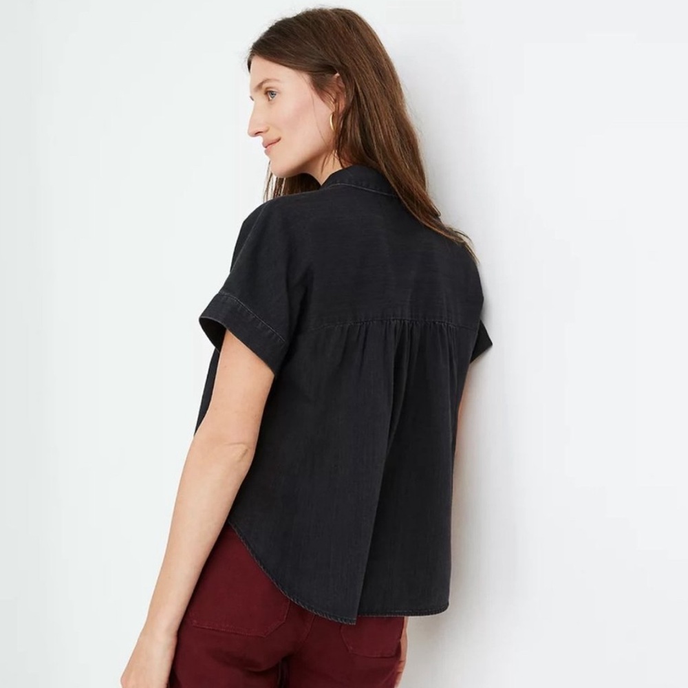 Madewell washed black short sleeve button up shirt, size medium